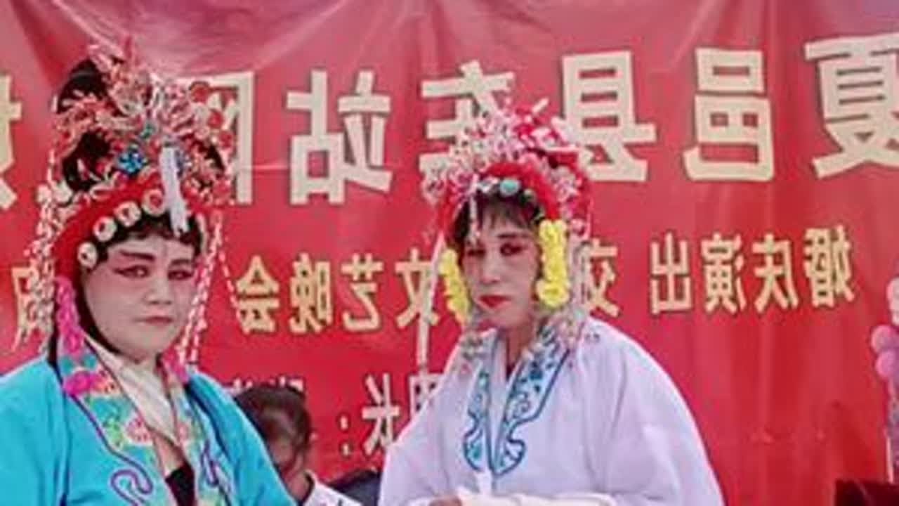 #一笑解千愁，半梦半醒