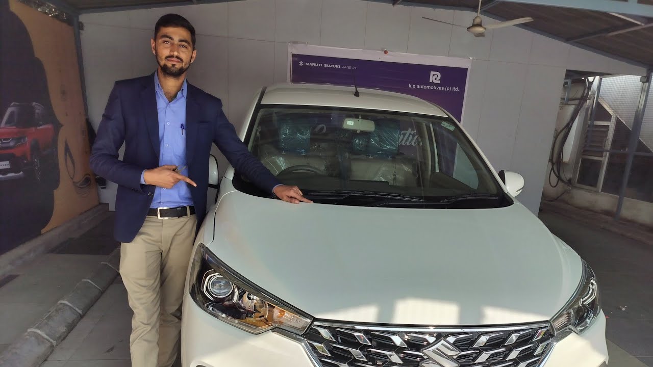 Ertiga Tour M cng Vs Ertiga vxi Cng All Comparison 🤔🤔🤔🤔Lene se pahle ek bar Jarur dekhe Video #cars
