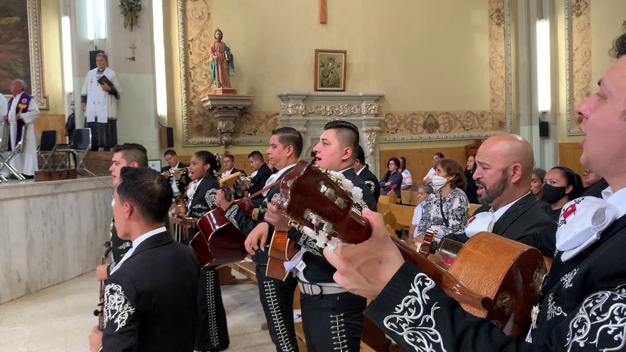 Misa de cuerpo presente -Chuy Najar