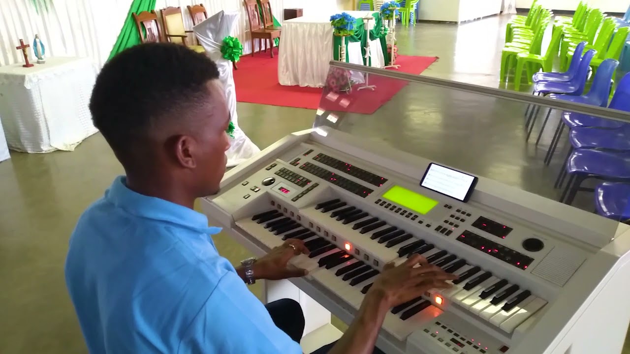 PUMZIKO LA AMANI UMJALIE by EVANCE DANDA, Organist GIVEN JUSTINE