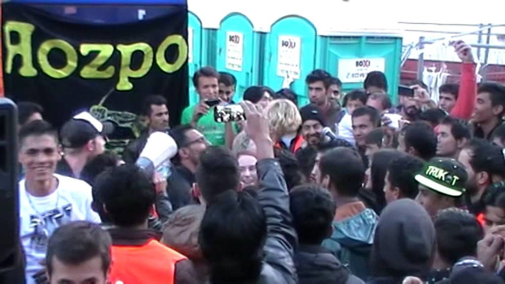 RozpoR - Životná rola (live in Refugee Camp Vienna)