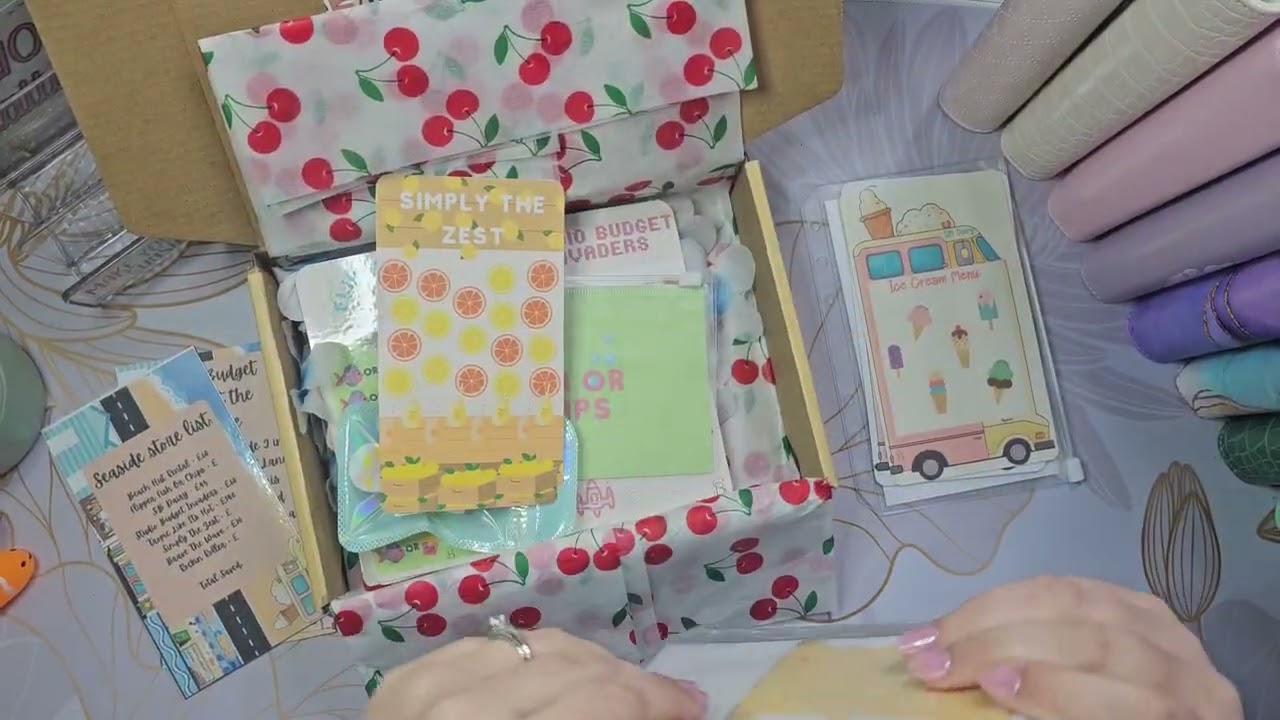 Studio budget Lane : At the seaside unboxing | happy mail | Cash stuffing, sinking funds & budget UK