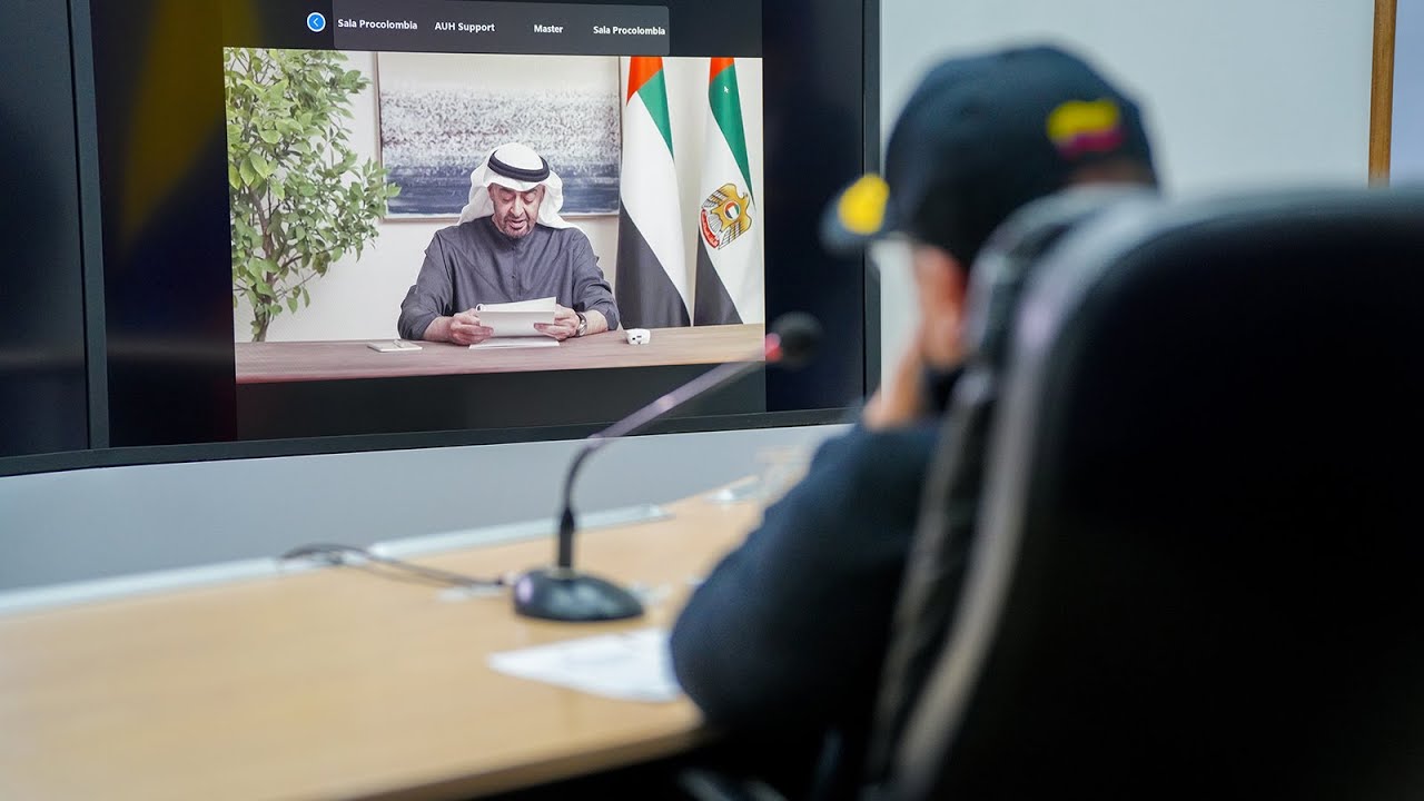 Presidente Petro en la firma del Acuerdo Integral de Asociación Económica entre Colombia y Emiratos