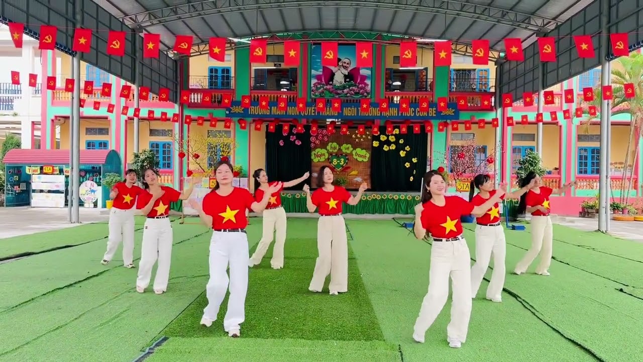 NGÀY HỘI NON SÔNG 2026 - CÔ QUỲNH TRANG