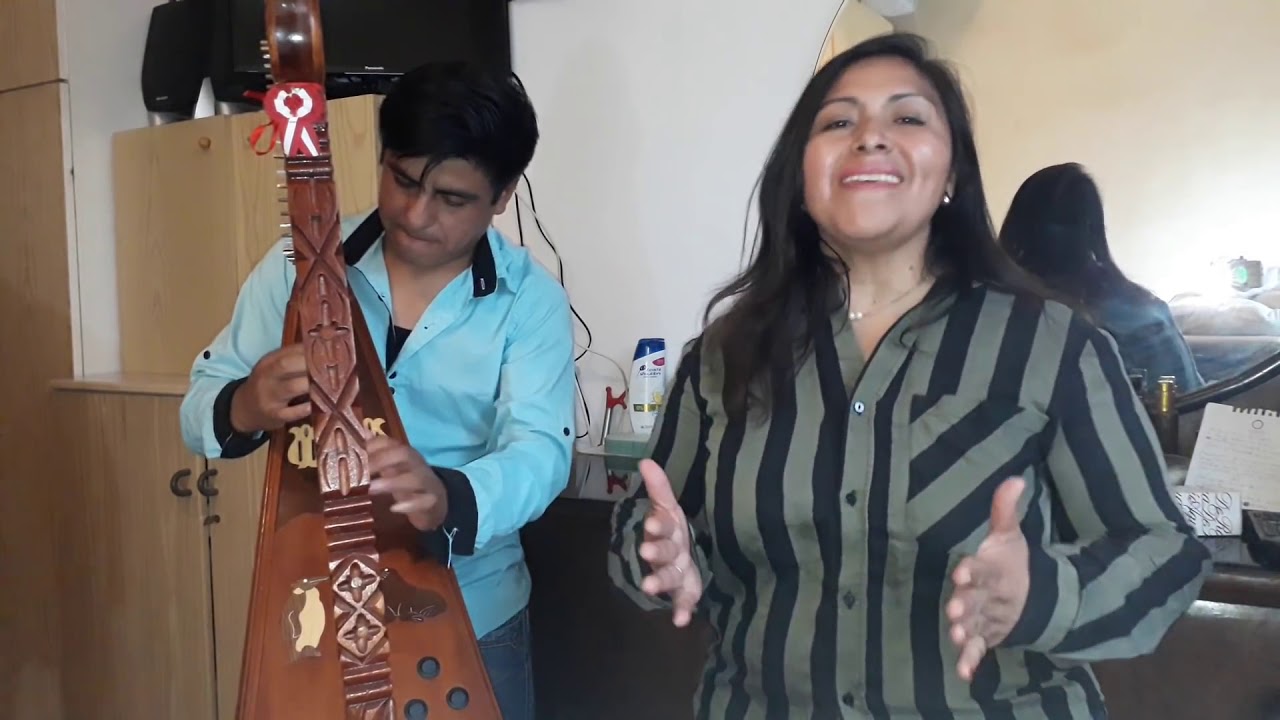 Dulce  María  del  Perú  // Mamita  vírgen  milagrosa  // 2019