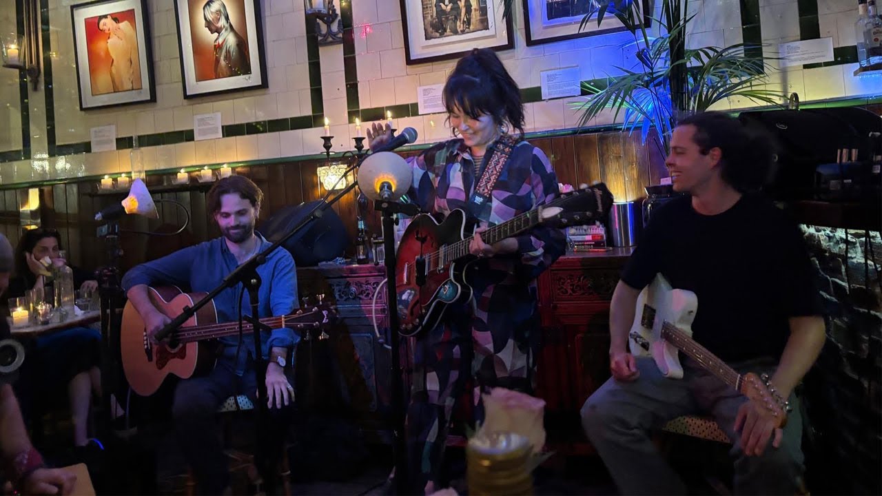 Carousel | Lisa Marini Trio | The Wet Fish 2025