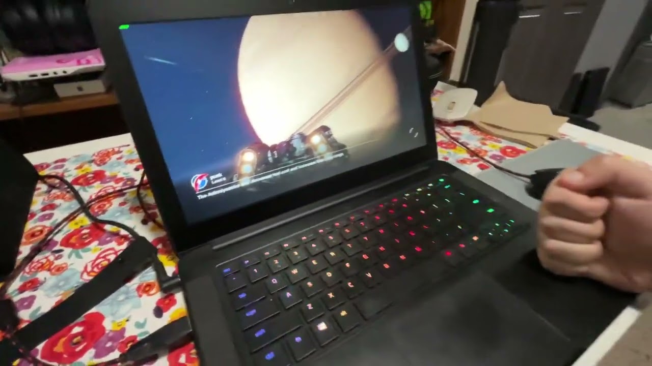 Starfield on a 6 year old razer blade (GTX 1060)