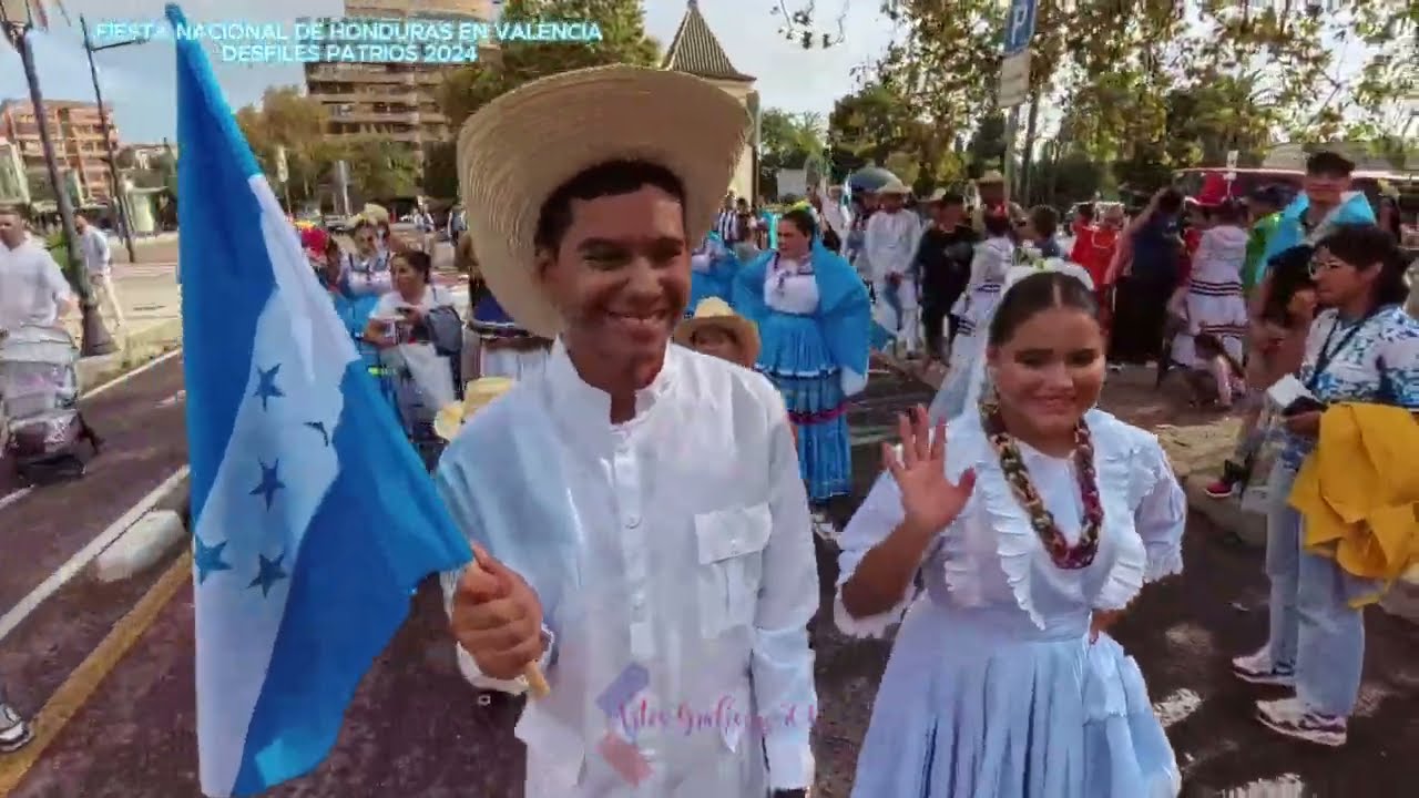 DESFILES PATRIOS 🇭🇳🥁🇪🇸 - FIESTA NACIONAL DE HONDURAS EN VALENCIA 2024