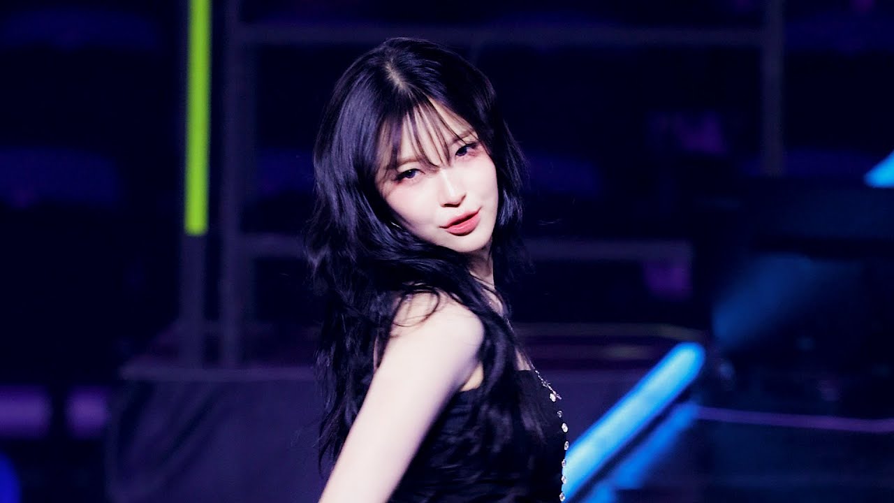 [세로캠] 프로미스나인(fromis_9) - DM | 백지헌 focus 직캠 @ 251122 한터뮤직페스티벌 [4K60P]