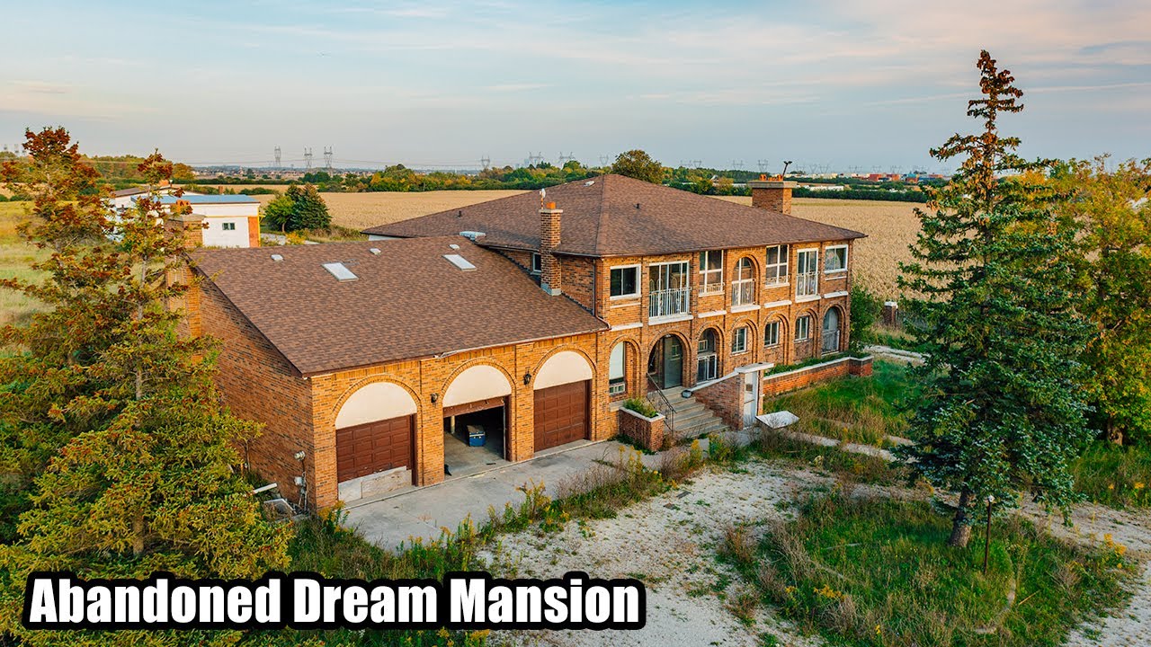 Abandoned $13,000,000 1970's Dream Mansion - Forgotten Homes Ontario Ep.93