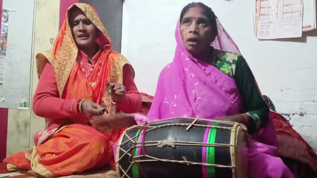 #  गोरी गोरी तुलसा मईया काले शालिग्राम ❤️👌🌹💐 बहुत ही सुंदर सा भजन 😍👌💐