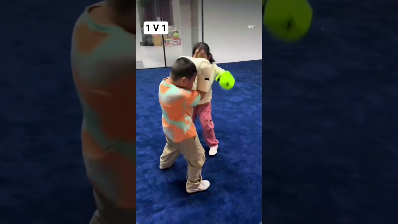 1v1 chinese kids fight 