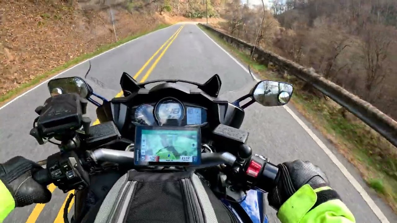 Moonshiner 28 FJR-1300