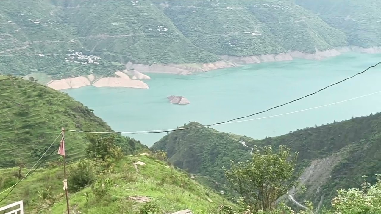 Floating house in TEHRI