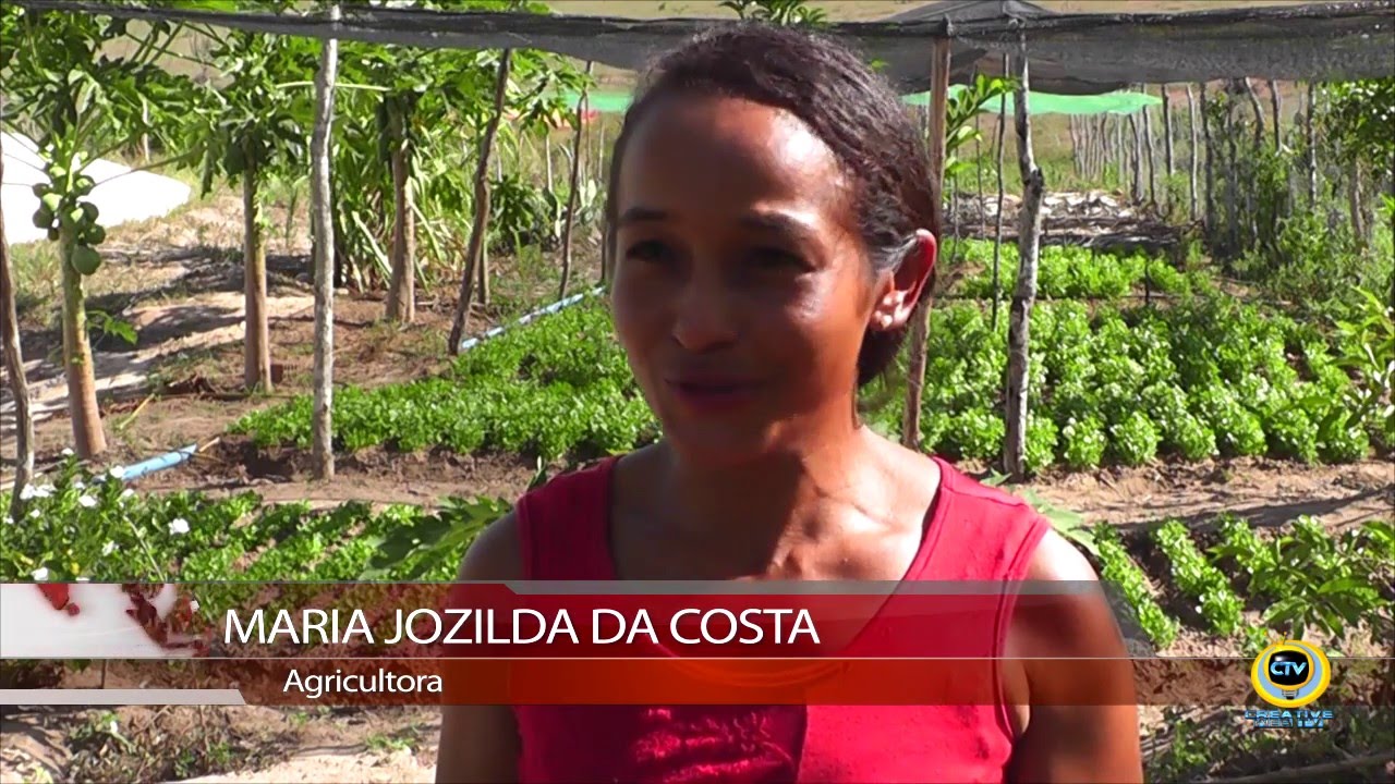 Cisterna de enxurrada muda realidade de família em Damião através do CEOP