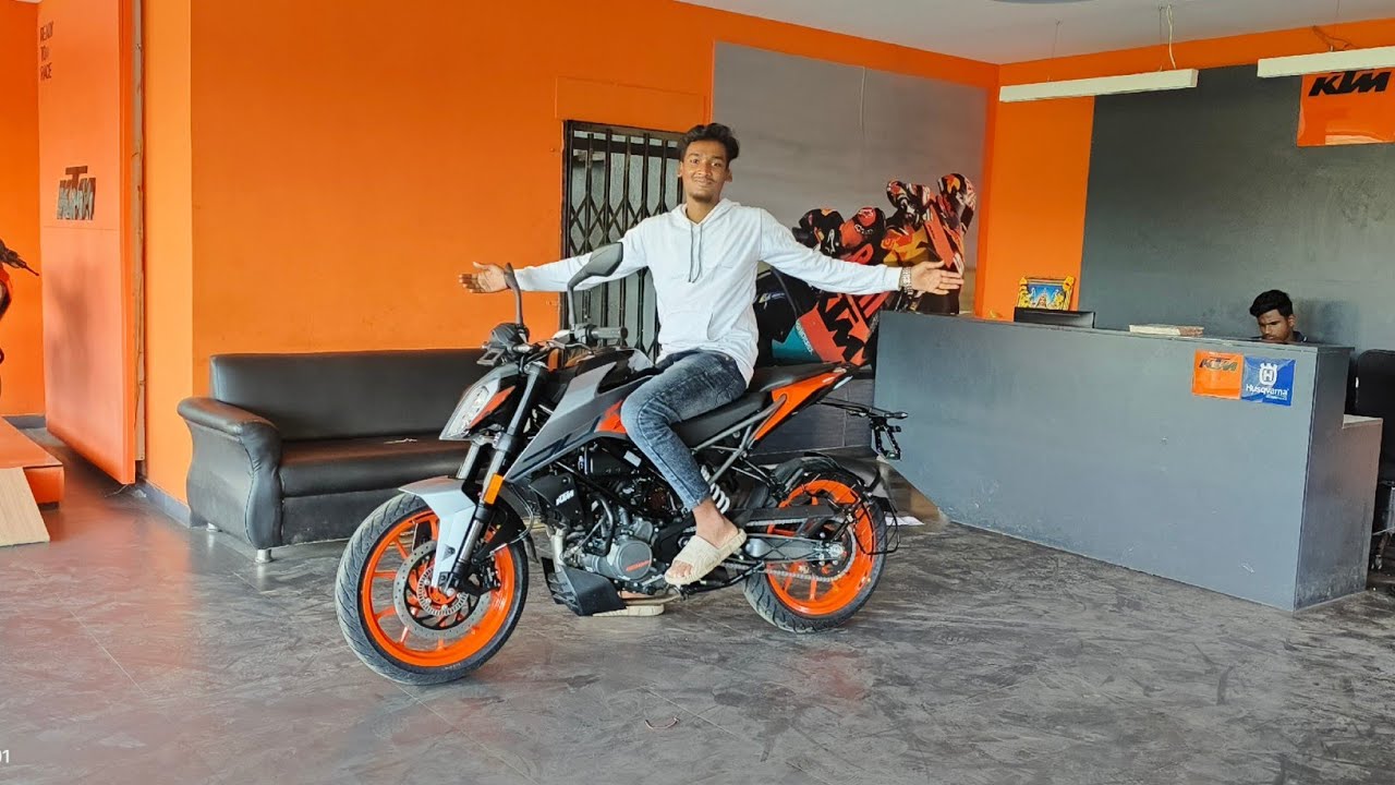 Taking delivery of all New Ktm Duke 200 bs7 🤩 first ride of ktm duke 200 😍