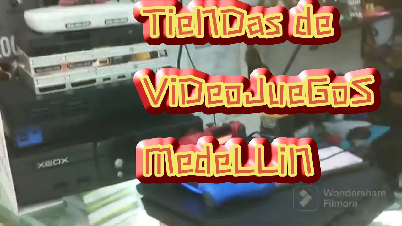 visitando tiendas de videojuegos  centro de Medellín. visiting videogame shops at downtowm Medellín