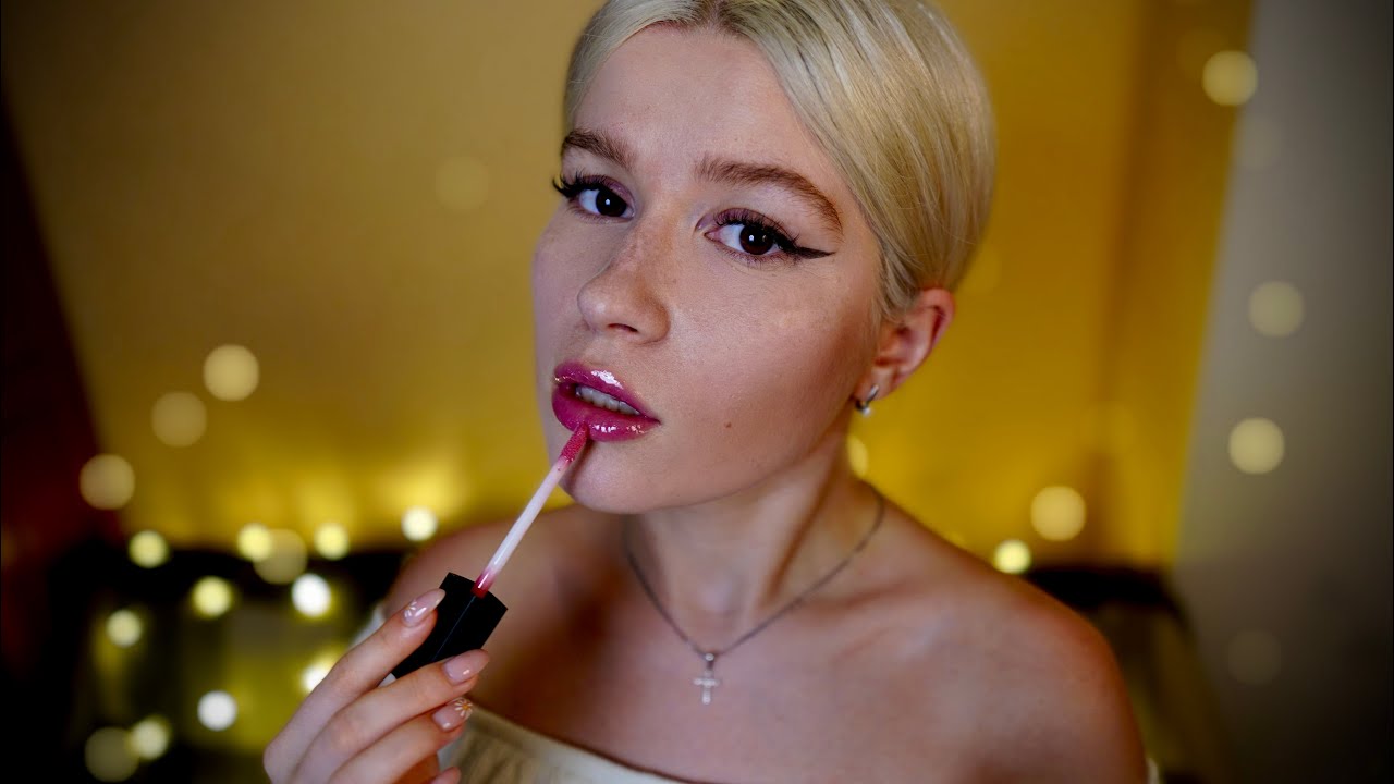 ASMR tingly 100 layers of lipgloss 💄 Sticky mouth sounds, counting, relaxing whispers for sleep 💤