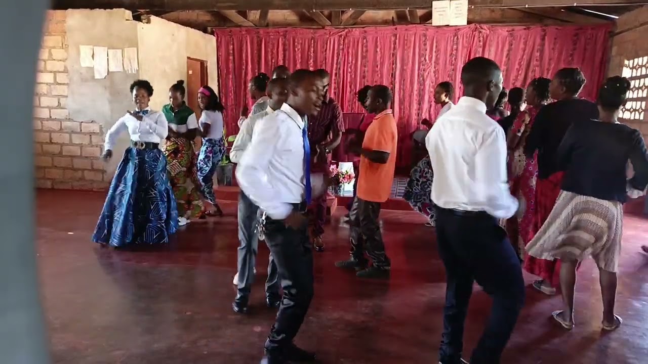 Pilibuka we tata na Mayo by Philadelphia church choir ( God's will Bible Baptist church.