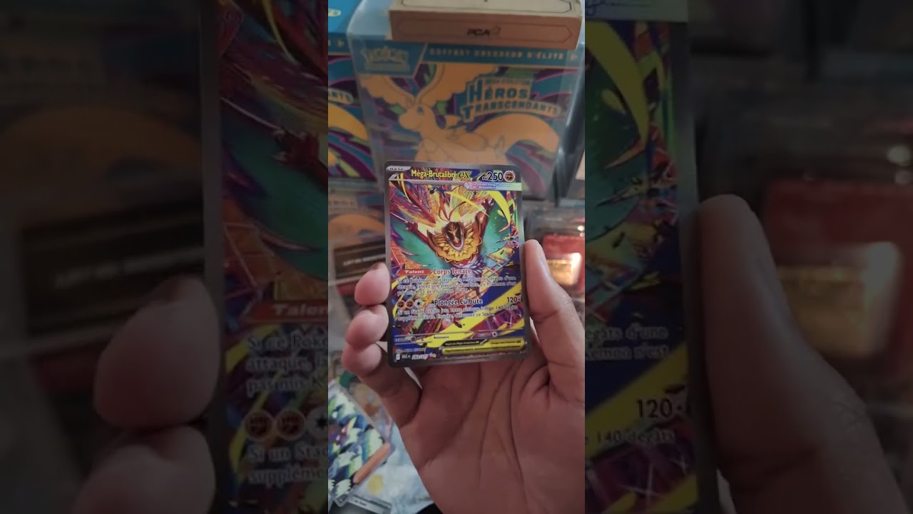 Premier booster que j'ouvre de la série... Godpack...