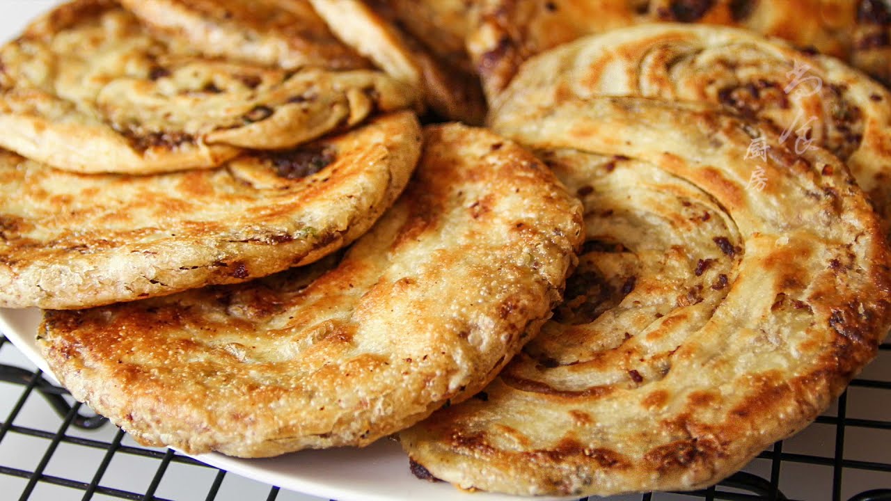 酥香牛肉饼｜牛肉锅盔 (Crispy Beef Pie)｜面与馅完美结合，外酥里嫩香味儿四溢｜尚食厨房