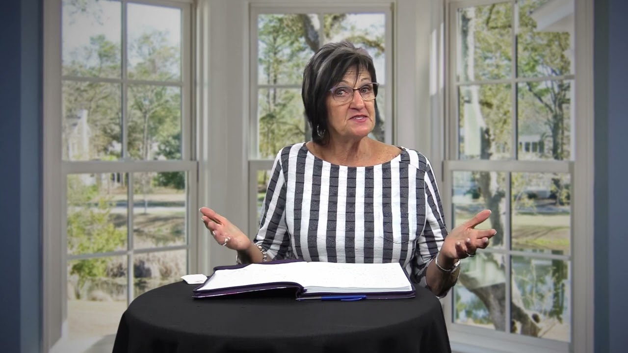 Wat gemaak met profesië ontvang?Ek  | Gisela Joubert