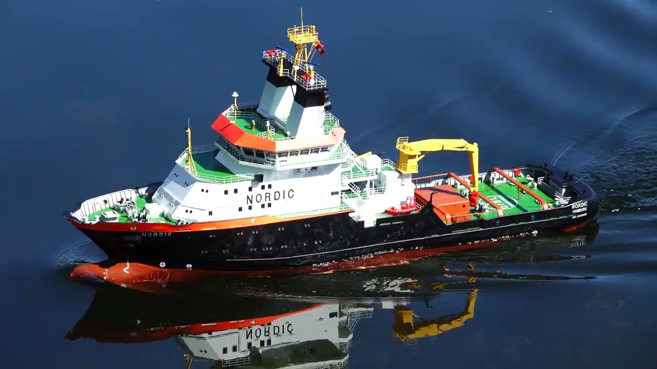Graupner Nordic mit Beier Soundfahrregler  salvage tug Nordic with Beier sound controller