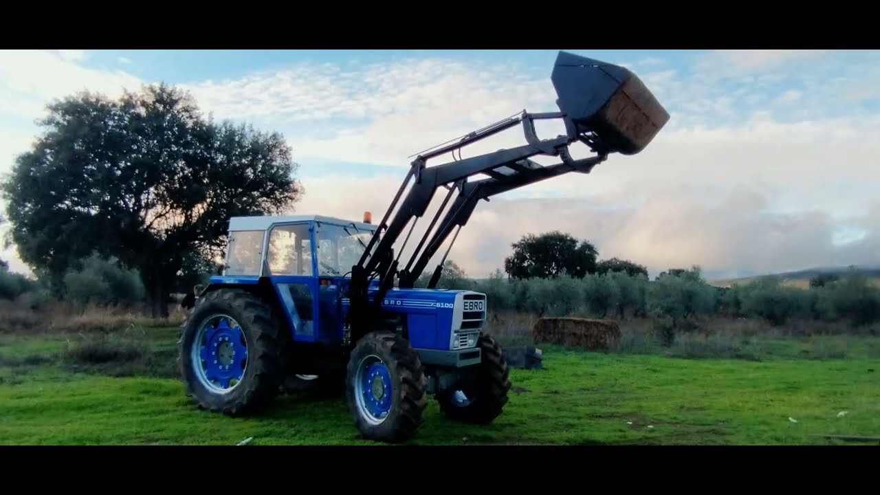 EBRO 6100.  Restauración de chapa y pintura. Un trabajo de César Diezma