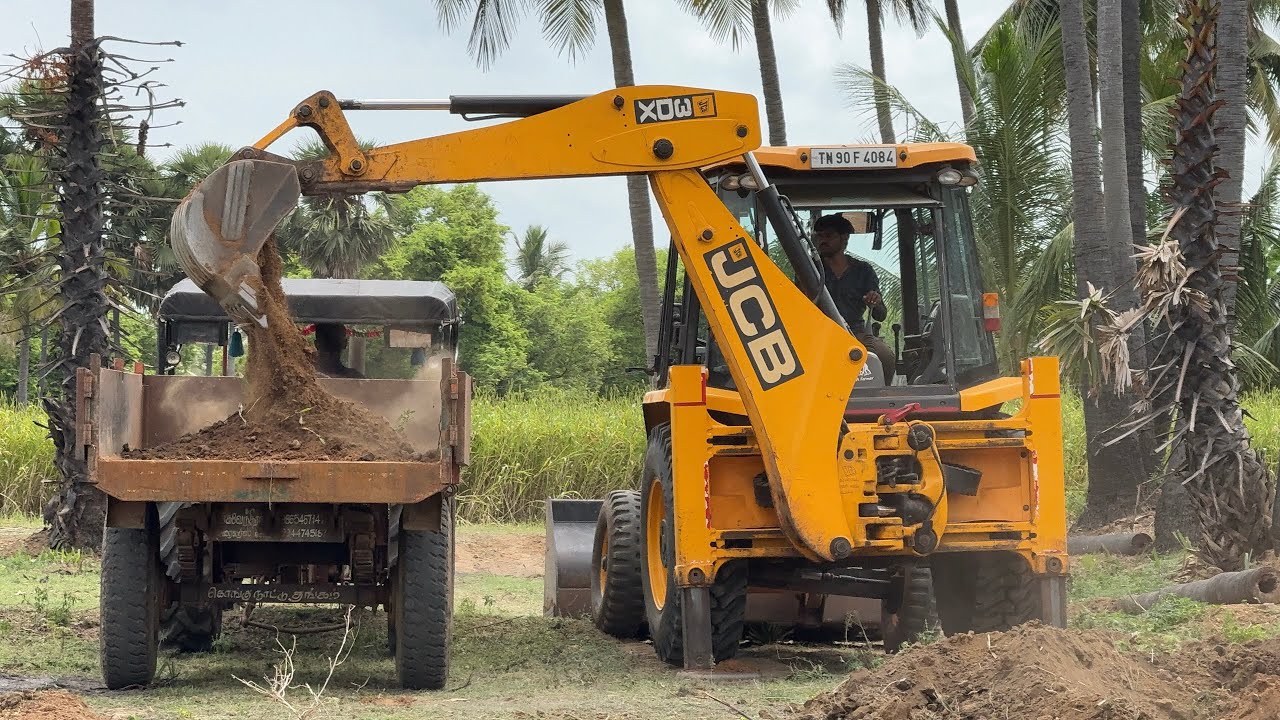 JCB 3DX Loading Soil in Trolley | Mahindhara 575 DI | Mahindhara 415 DI tractor