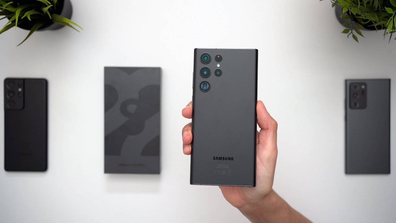 Samsung Galaxy S22 Ultra In-Depth Review (vs S21U vs Note 20U) | Don't Make a Mistake!
