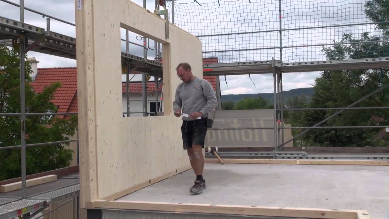 NUR-HOLZ – Perfekter Rahmen für das Erdgeschoss