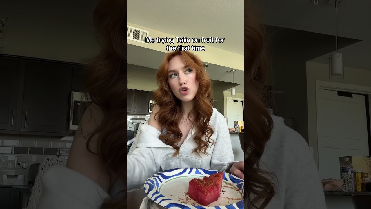 Когда я впервые попробовал тахин с фруктами #pelirroja #tajin #hispanic #shorts #ifykyk