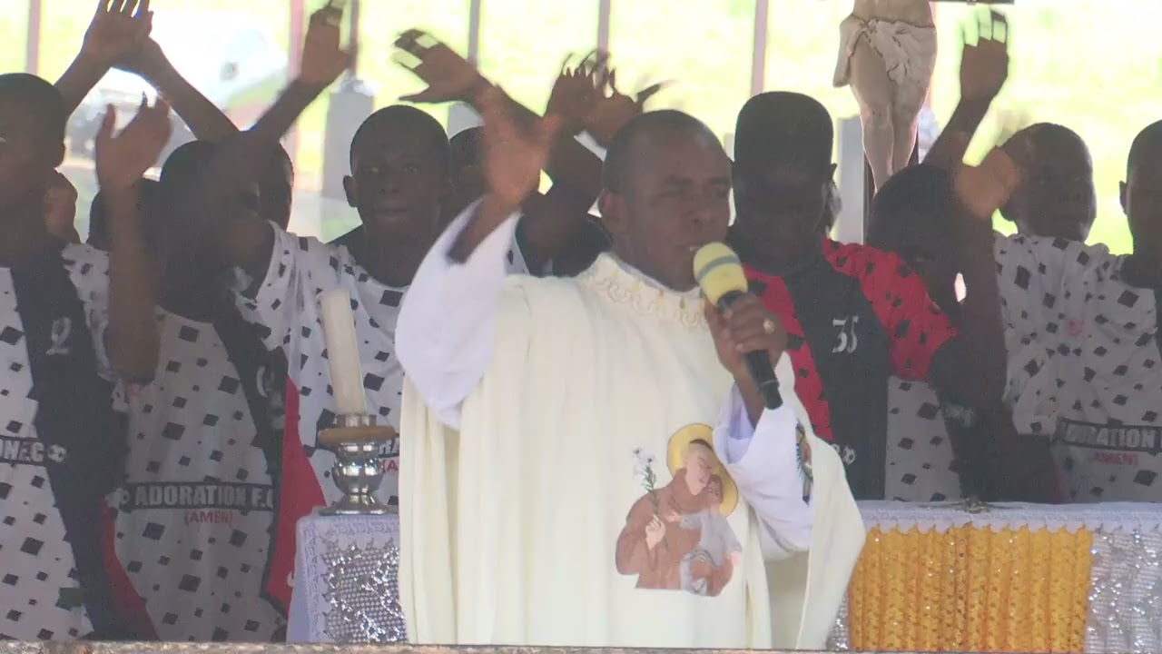 Rev Fr Ejike Mbaka: 