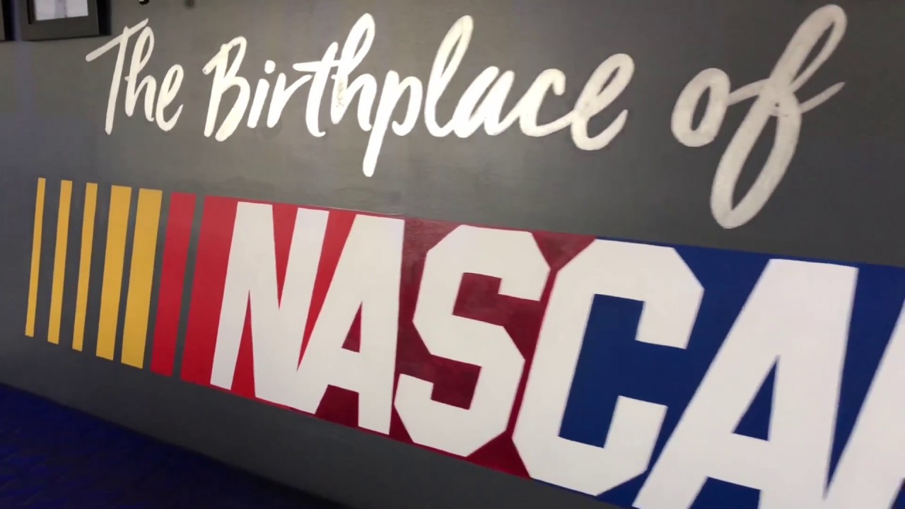 What's in Al Capone's Vault? BIRTHPLACE of NASCAR Streamline Hotel Daytona Beach Florida #nascar