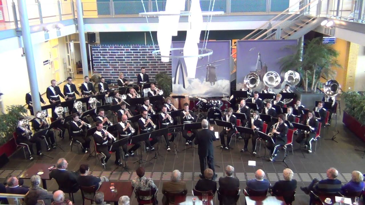 Drumfanfare Exempel 2012 - Op volle toeren show