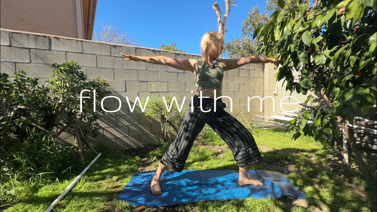 Morning Yoga Flow | Energize and settle into the body 