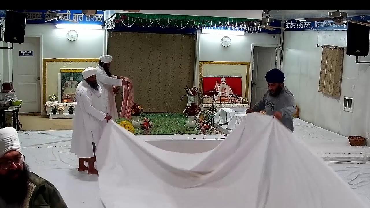 live kirtan