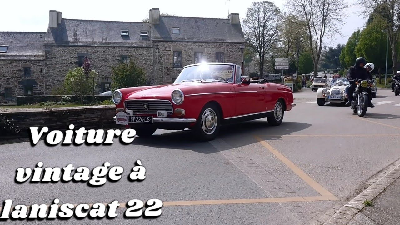défilé et arrêt de voiture vintage à laniscat sur (bon repos sur blavet )