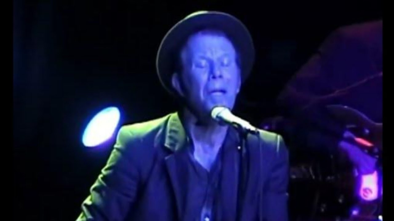 Tom Waits - Full Concert Berlin 15th Nov 2004