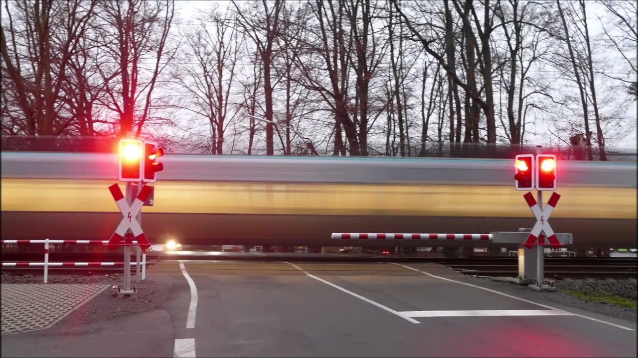 Bahnübergang Osnabrück // German Railroad crossing // Duitse Spoorwegovergang (2025 Update)
