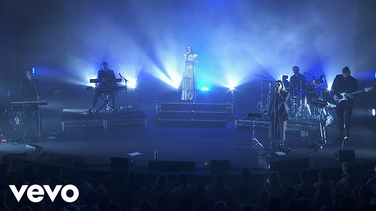 Meg Mac - Something in the Water (Live at Sydney Opera House)