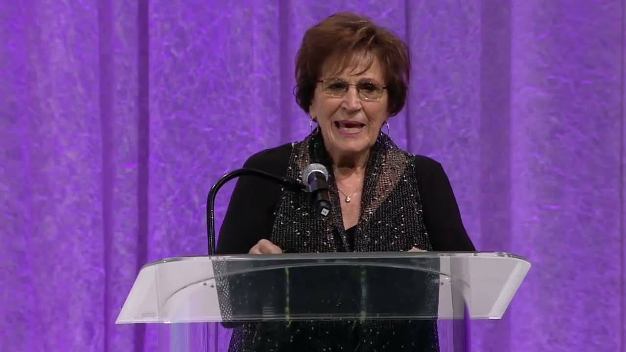 Clara McDermott  Founding Affiliate Celebrates 30 years of NuSkin!!!