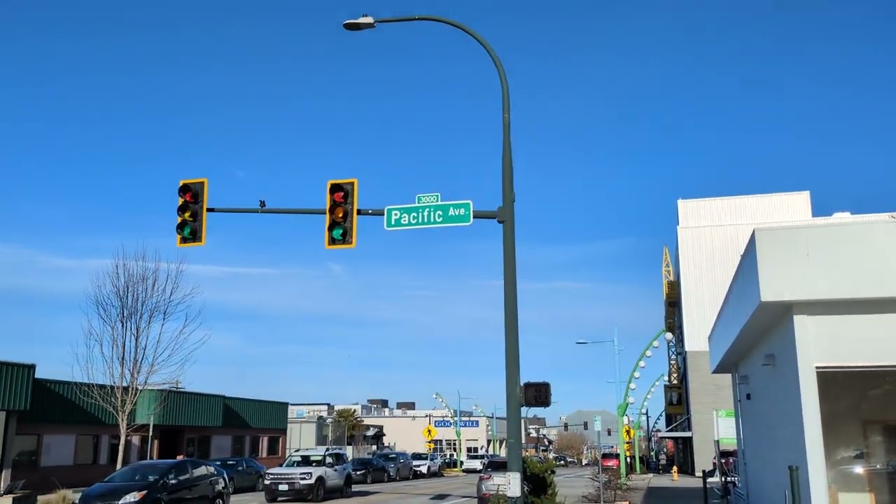 Just a normal intersection in this video with 1 left turn FYA