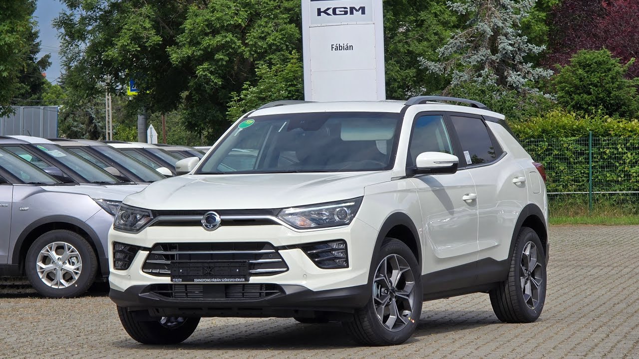 KGM Korando C313 Smart 1.5 T-GDI 163 Grand White