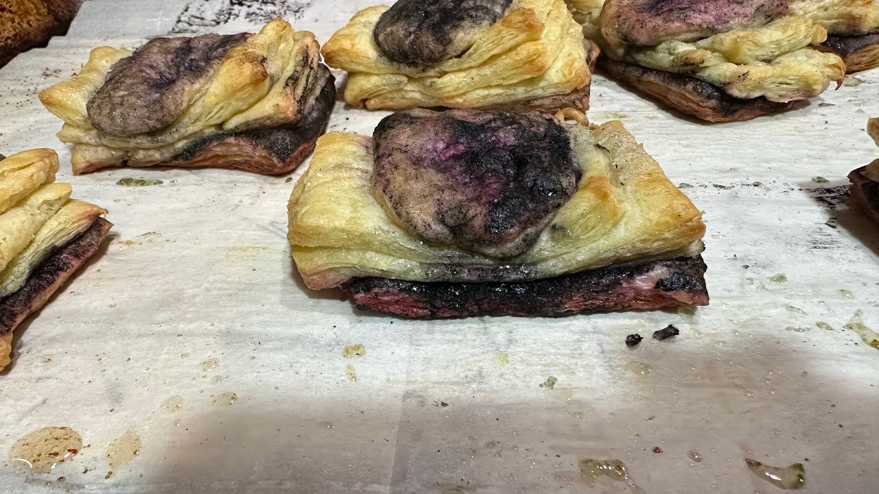 Puff Pastry Books  from Harry Potter Official Christmas book