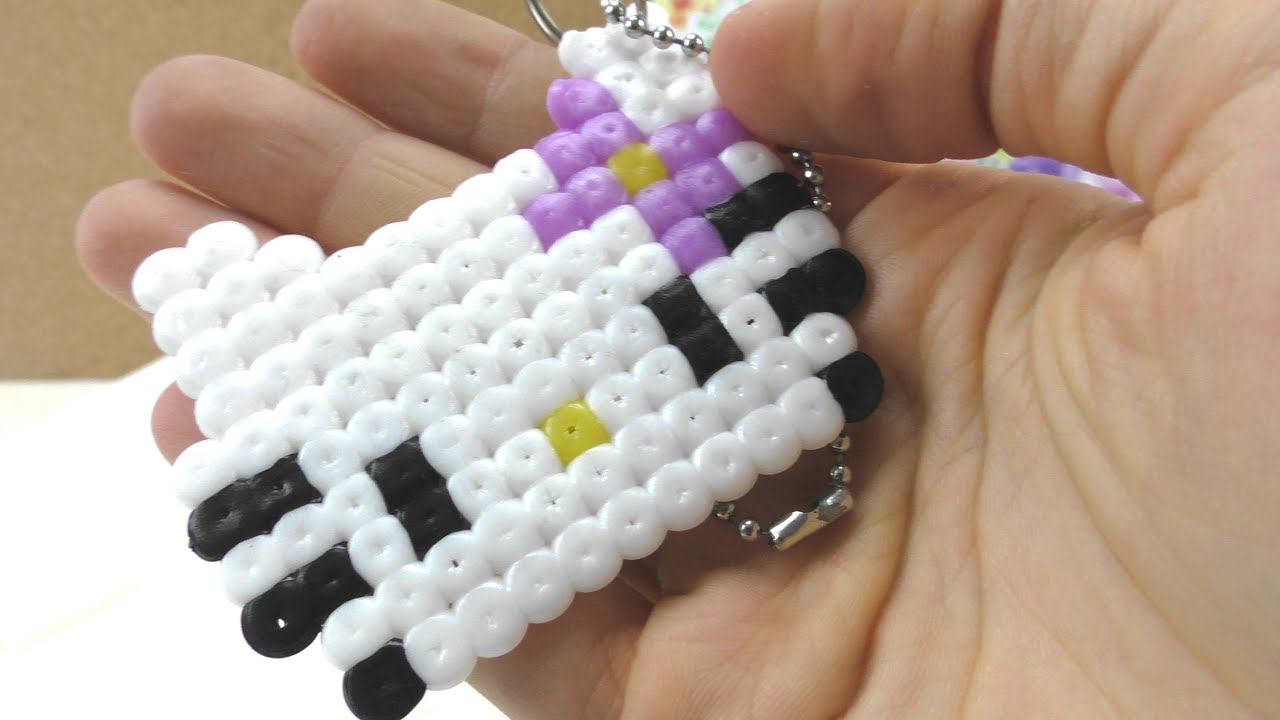 Hello Kitty aus Bügelperlen basteln / Anhänger selber machen / als Deko, Geschenk / Anleitung