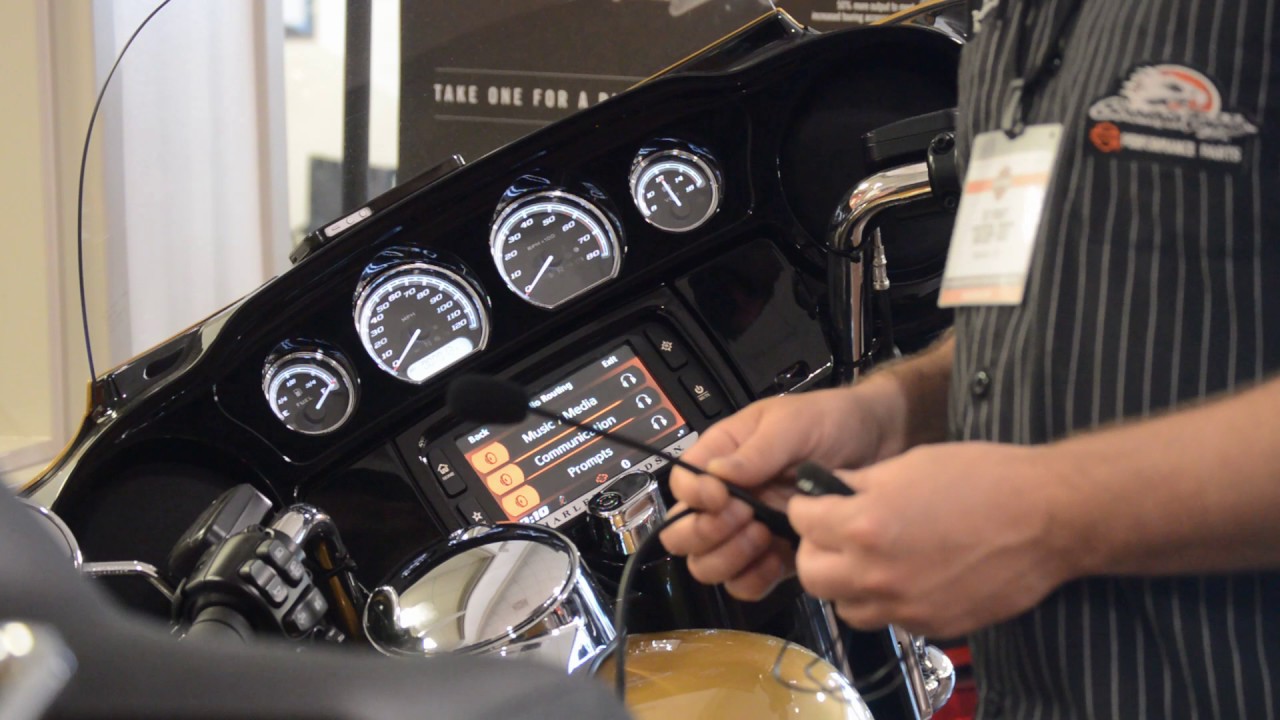 How to hands free calling on the new Harley Davidson infotainment system