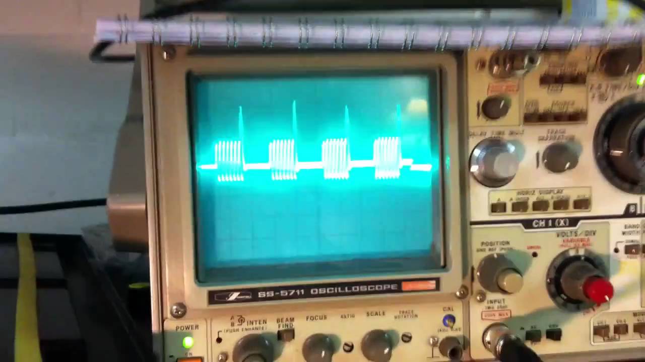 EDP Wasp Keyboard Circuit on Oscilliscope