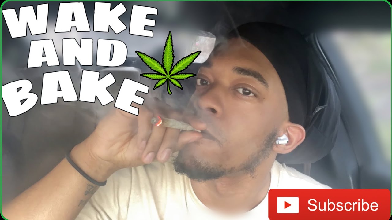 The perfect wake and bake hotbox smoke session🍃