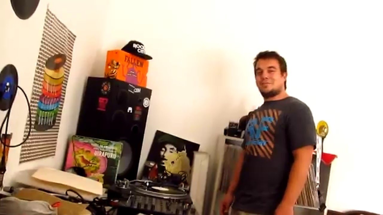MPC 2000 XL Beatmaking Session Bluntone & MUJO情